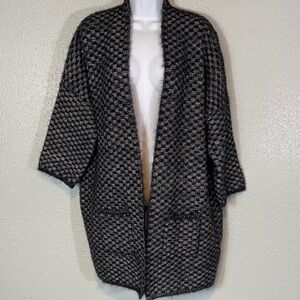 MaxSport Women's Black and Gray Open Cardigan Sweater